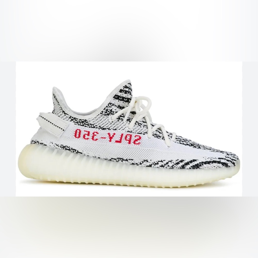 EUC size 9 YEEZY BOOST ZEBRA authentic